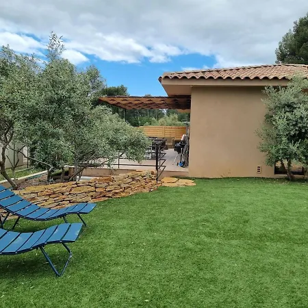 Holiday home Les Aludes